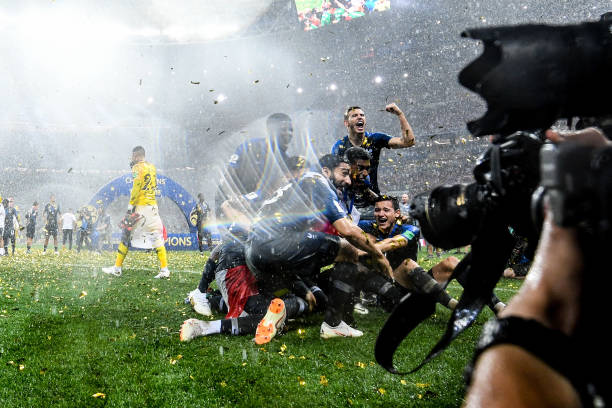 亚诺来说 亚诺来说