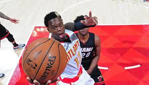 2025武汉马拉松鸣枪开跑，江岸公安民警辅警凌晨4时.