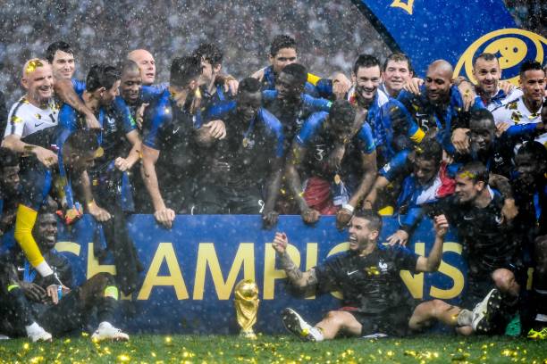 而恩佐的 而恩佐的